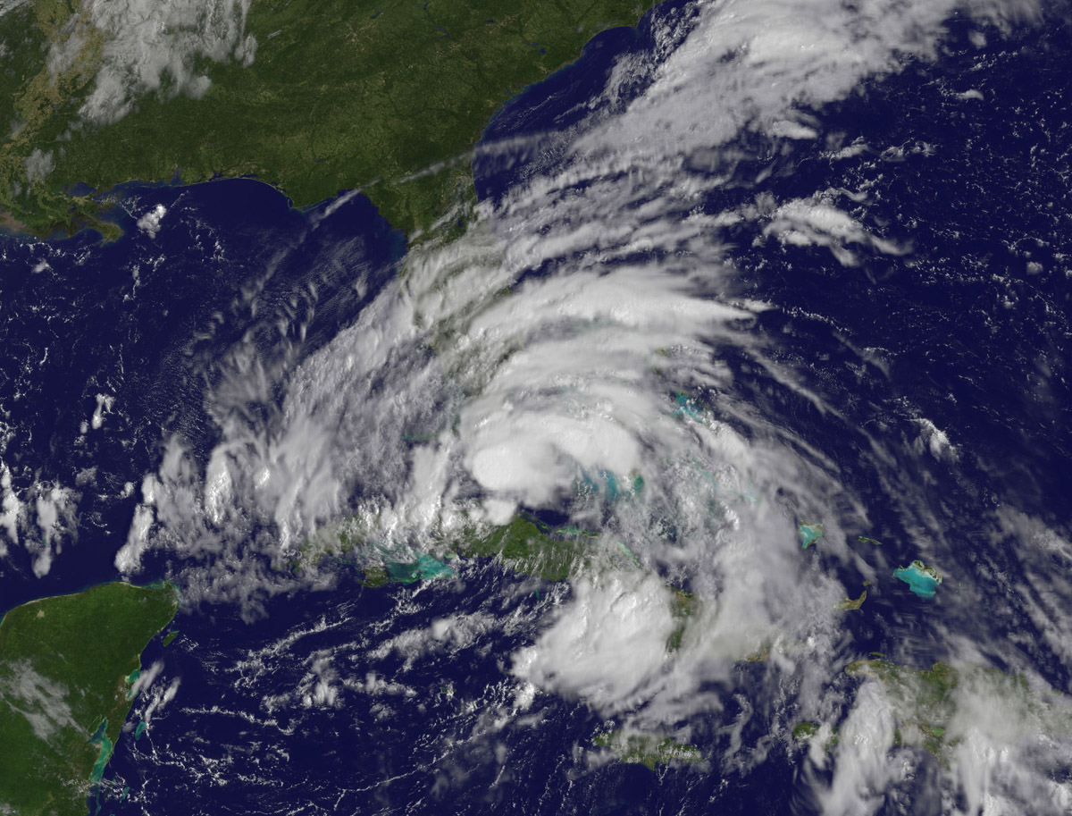 La tormenta tropical Isaac al pasar sobre los cayos de Florida el 26 de agosto de 2012. Crédito de la imagen: NOAA