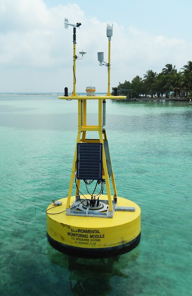 Estación de vigilancia de corales CHAMP