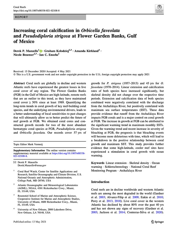 Primera página de la publicación &quot;Aumento de la calcificación del coral en Orbicella faveolata y Pseudodiploria strigosa en Flower Garden Banks, Golfo de México&quot;.