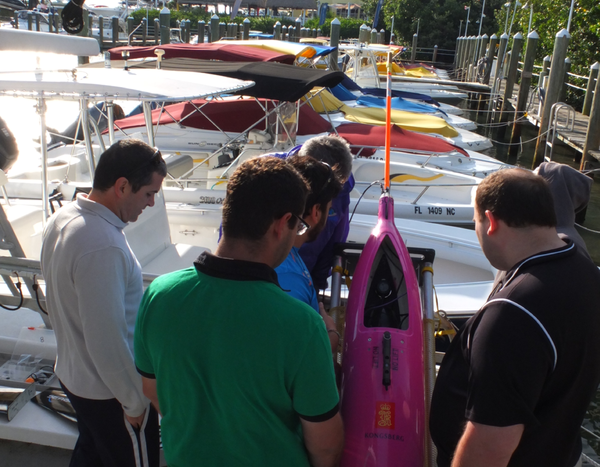 March 2014 - members of the Underwater Gliders Working Group received instructions on how to configure and deploy the gliders