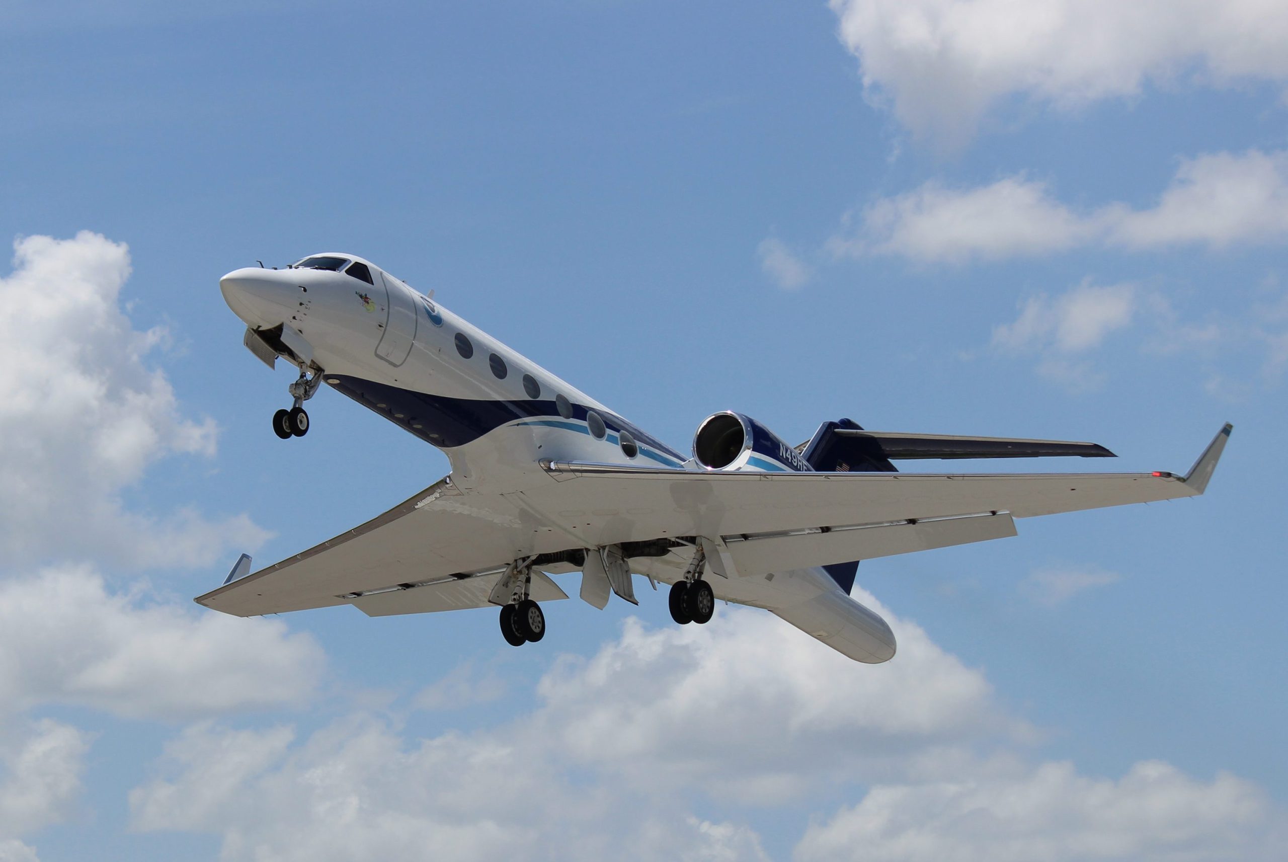 NOAA P3 airplane flying overhead