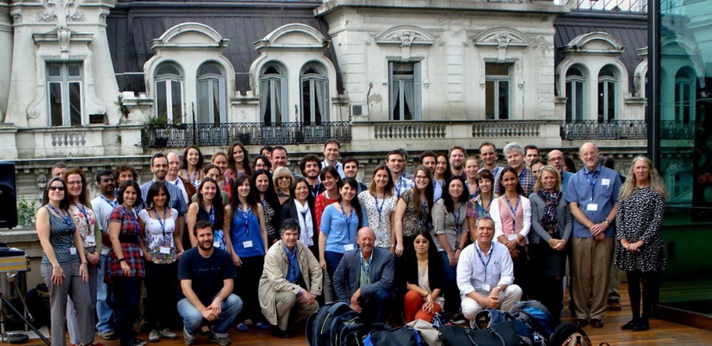 Photo of the attendees at the fifth SAMOC initiative workshop in Buenos Aires, Argentina (SAMOC V, December 2014).