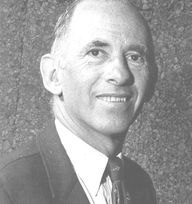When ESSA announced its intention to build a multi-million dollar oceanographic research laboratory and ship base along the eastern seaboard in late 1965, Dr. Stewart was appointed Chairman of its Site Evaluation Committee. He chose Miami from over 100 potential sites, eventually relocating to Miami to become AOML’s Director, and bringing with him over 100 marine scientists and researchers. On February 9, 1973 AOML officially opened its doors.
