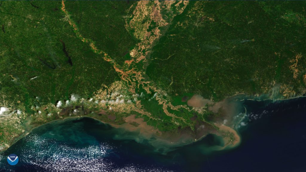 A new river chemistry and discharge dataset for U.S. coasts has been released. A recent publication by scientists at NOAA’s Atlantic Oceanographic and Meteorological Laboratory (AOML), Northern Gulf Institute (NGI), and NOAA’s Geophysical Fluid Dynamics Laboratory (GFDL) provides a river chemistry and discharge dataset for 140 U.S. rivers along the West, East, and Gulf of Mexico coasts, based on historical records from the U.S. Geological Survey (USGS) and the U.S. Army Corps of Engineers. This dataset will be very useful for regional ocean biogeochemical modeling and carbon chemistry studies. 